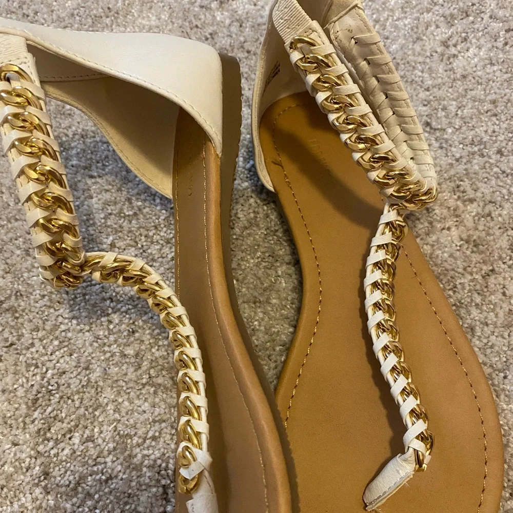 NWT Gold and White Sandals - Picture 6 of 7